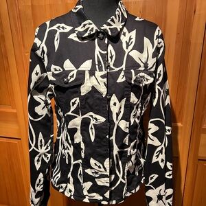 Usindo Black and White Women's Jean Jacket